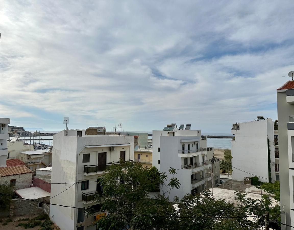 Aphrodite Holiday Home 罗希姆诺 外观 照片